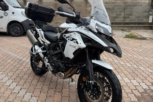 Benelli TRK 502 x