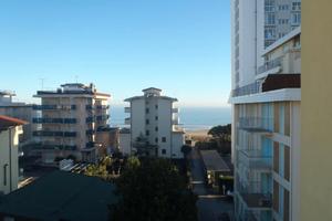 Trilocali a 20m dal mare p.zza trieste 29.08-05.09