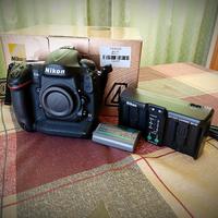 Nikon D4