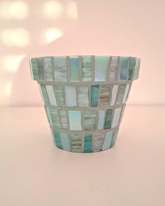 Vaso artigianale fatto a nano con Mosaico Bisazza