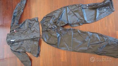 Tute impermeabili per moto