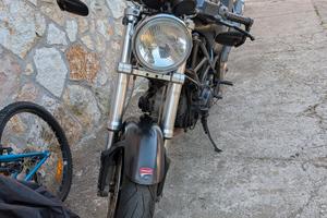 DUCATI MONSTER DARK 620 