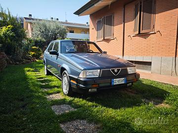Alfa Romeo 75 Milano 2.5 V6 Quadrifoglio Oro 