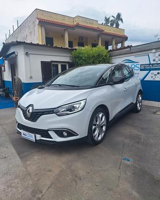 Renault Scenic 1.7 Blue dCi 120 CV Intens