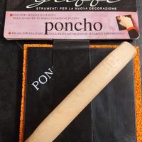 Poncho decorazione murale