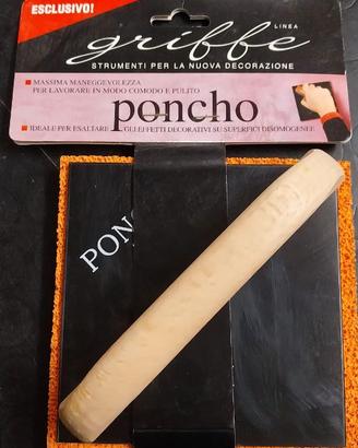 Poncho decorazione murale