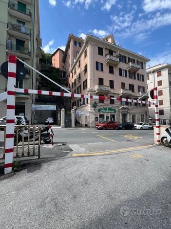 POSTO AUTO A GENOVA