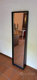 Specchio con quadro nero