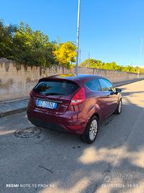 Ford Fiesta GPL  Titanium 