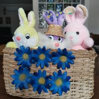 cesto in vimini anni 70 con 3 coniglietti 