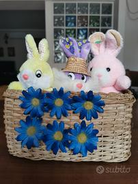 cesto in vimini anni 70 con 3 coniglietti 