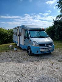BURSTNER DELFIN T695