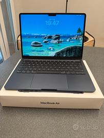 Nuovo MacBook Air M5 13 (2026) 16/512GB Mezzanotte