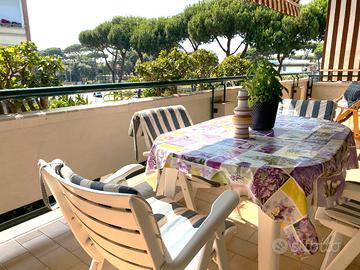 Attico con terrazza, cantina e posto auto