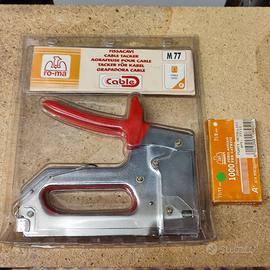 Fissacavi elettrici come nuova , usata pochissimo