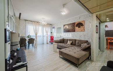 AMPIO TRILOCALE IN PALAZZINA RISTRUTTURATA