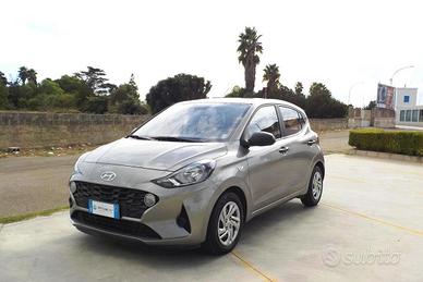 HYUNDAI i10 1.0 MPI Advanced
