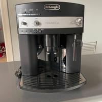 Magnifica De Longhi Esam 3000B