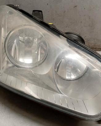 FARO ANTERIORE DESTRO FORD C-MAX 2007>2010 USATO