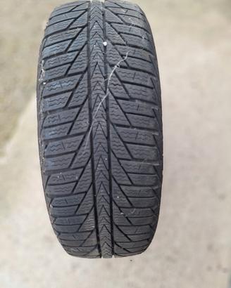 gomme auto più cerchi 