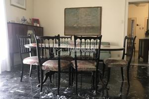 Via Bellinzona; in zona centrale e servitissima