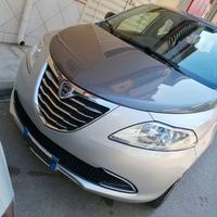 lancia Ypsilon 0.9 twinair silver eco