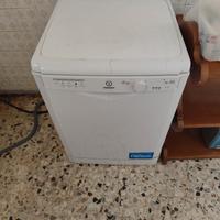 lavastoviglie Indesit