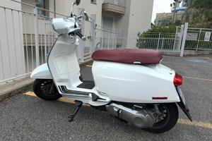 Lambretta V200