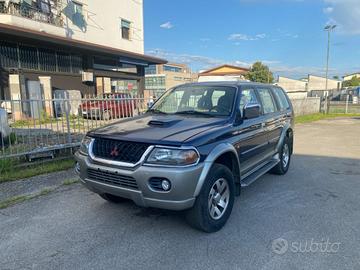 MITSUBISHI Pajero Sport 2.5 TDI GLS 4x4