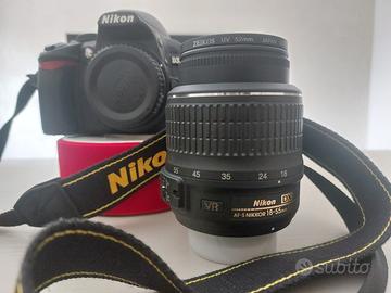 NIKON D3100