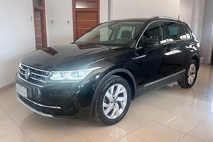 Volkswagen Tiguan 2.0 TDI 150 CV SCR DSG Elegance