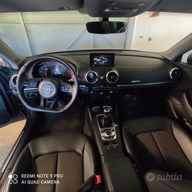 Audi A3 1.6 TDI 116cv manuale 