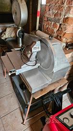 affettatrice professionale 380V