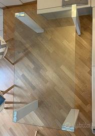 Tavolo da soggiorno in vetro