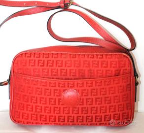 Borsa Fendi a spalla in tessuto e pelle