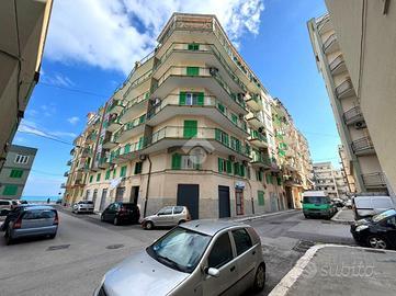 4 LOCALI A MOLFETTA