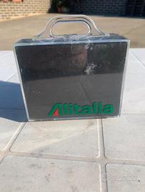 Scatola Alitalia con giochi da tavolo da collezion