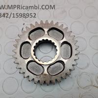 INGRANAGGIO Z35 YAMAHA R1 2002 2003 YZF