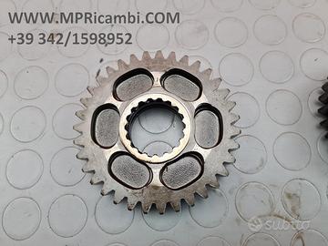 INGRANAGGIO Z35 YAMAHA R1 2002 2003 YZF