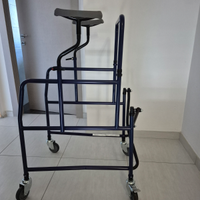 Deambulatore ascellare