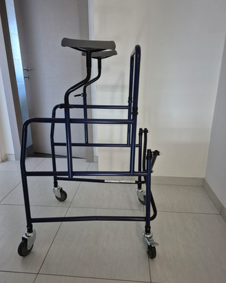 Deambulatore ascellare