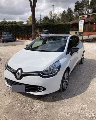 Clio 4 2015