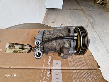 Compressore  a/c opel corsa  D 1.2 benzina 