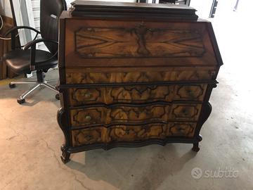 Comò in noce e radica noce