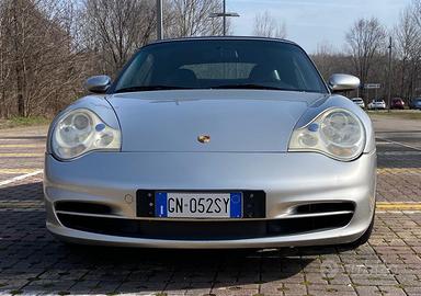 Porsche 996 carrera 4 cabriolet