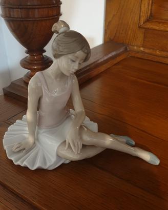 Nao by Lladro 