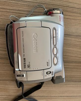 Video Camera Canon MV 830 i