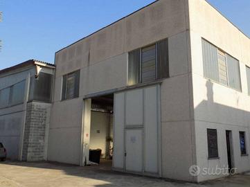 Capannone a Treviglio, via Gera D'adda, 10