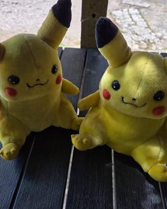 Peluche Pikachu
