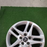 Cerchi in lega Toyota 17 "